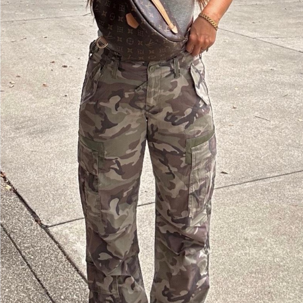 Abercrombie 2000s Utility Pant Camo